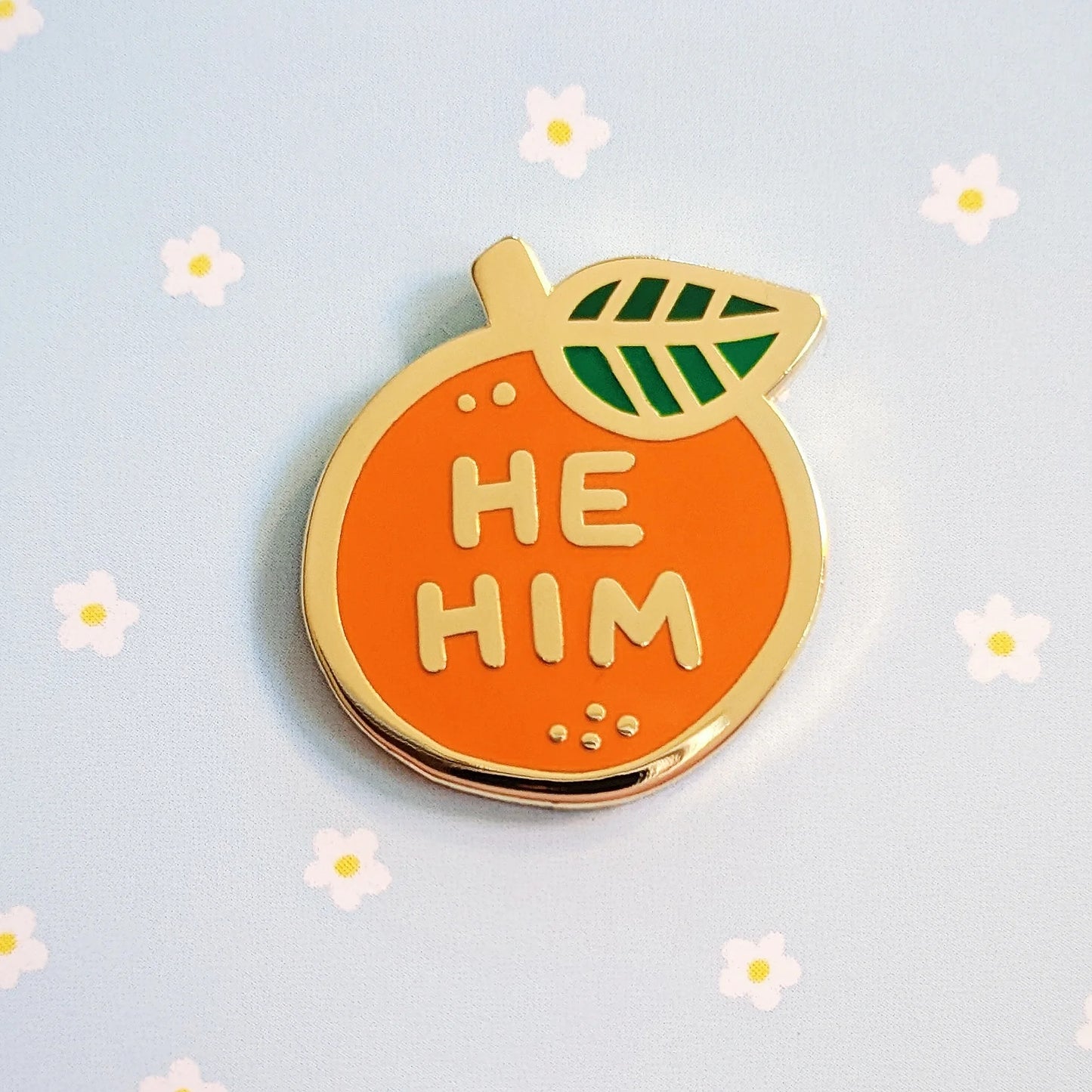 Misomomo Pronoun Pins